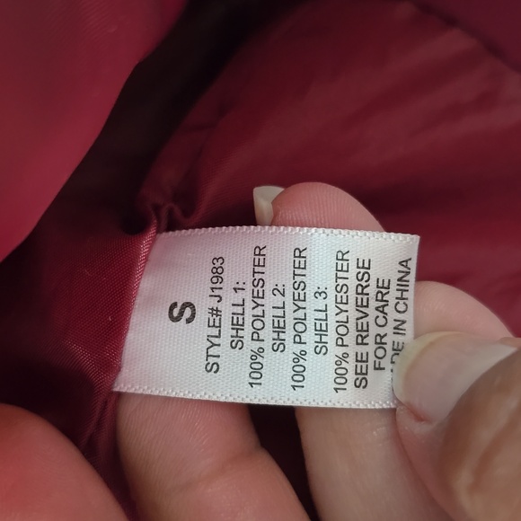 Small Maroon Active USA Puffer Coat - Picture 6 of 11